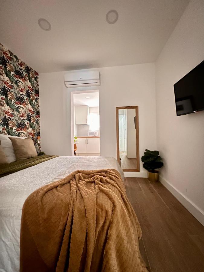 Crysoyle Apartment Barcelona Next To Camp Nou L'Hospitalet de Llobregat Exterior photo